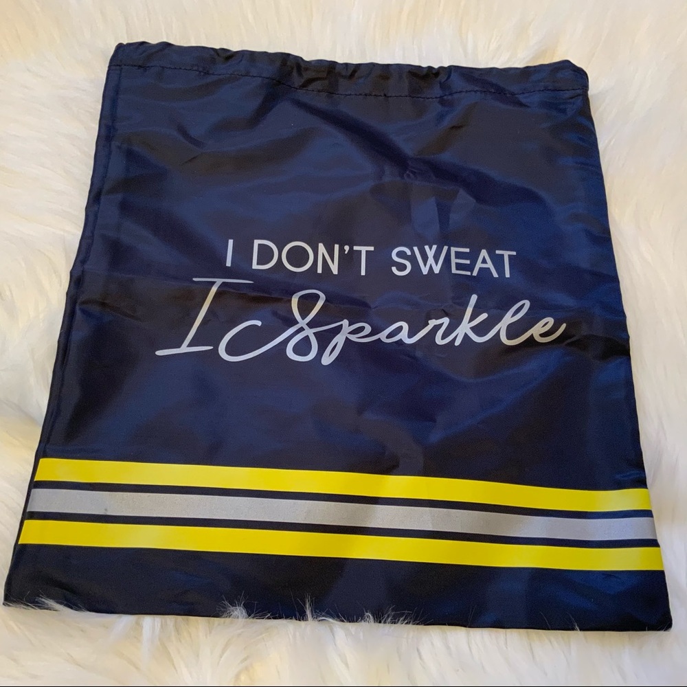 Macy’s I Don’t Sweat I Sparkle Bag - New - Picture 2 of 7